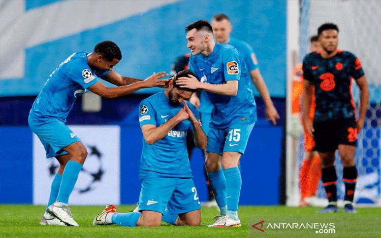 Selebrasi pemain Zenit setelah berhasil mencetak gol ketiga dalam pertandingan Grup H Liga Champions lawan Chelsea pada 9 Desember 2021. ANTARA/REUTERS/ANTON VAGANOV