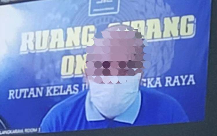 Pelempar Paket Sabu Dihukum 9,6 Tahun