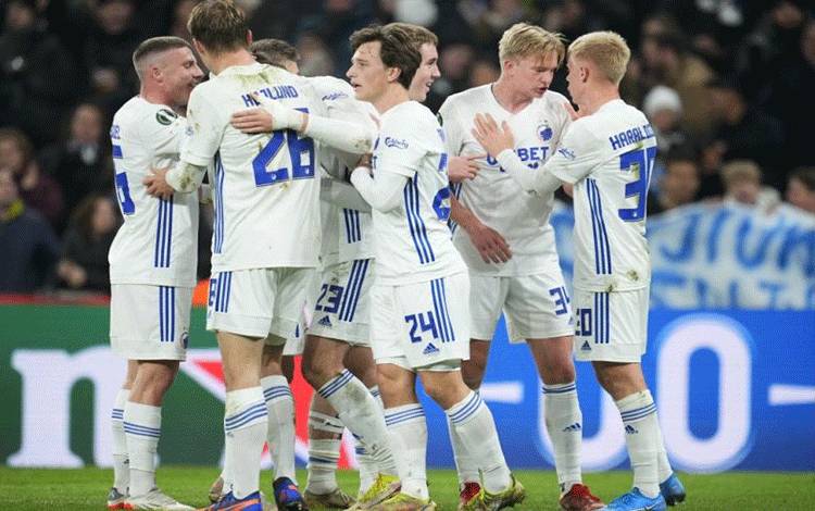 Hasil Pertandingan Terakhir Fase Grup Liga Conference Europa