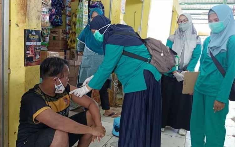 Vaksin Dosis Pertama Telah Mencapai 170 Ribu Orang di Kobar