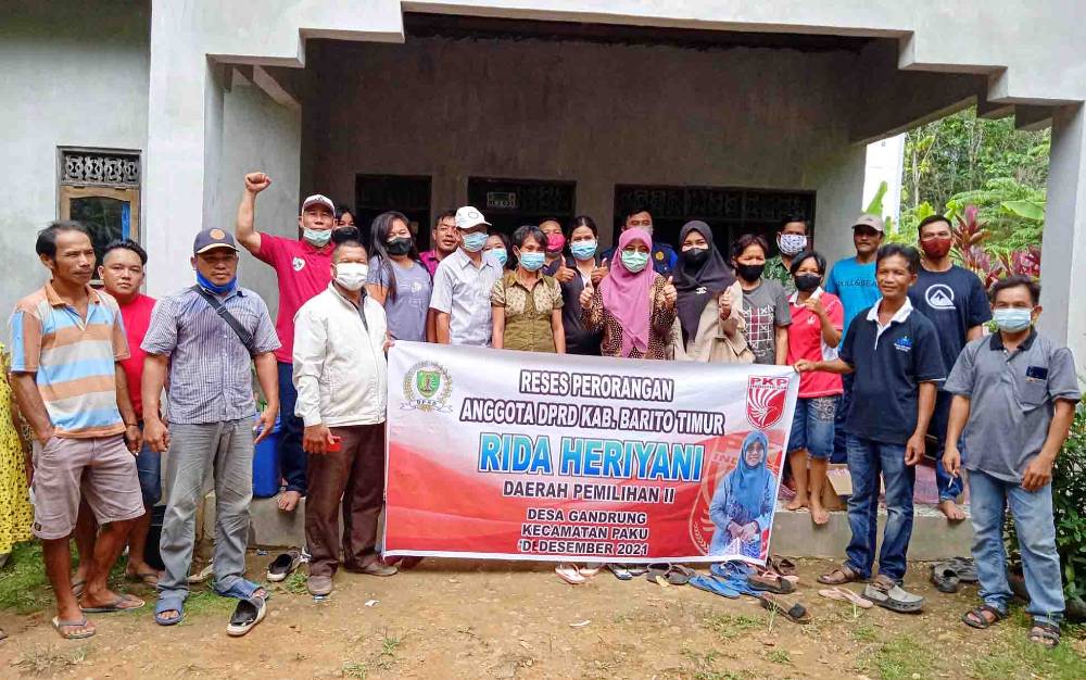 Rida Heriyani Reses di Desa Gandrung dan Ini Usulan yang Disampaikan Masyarakat