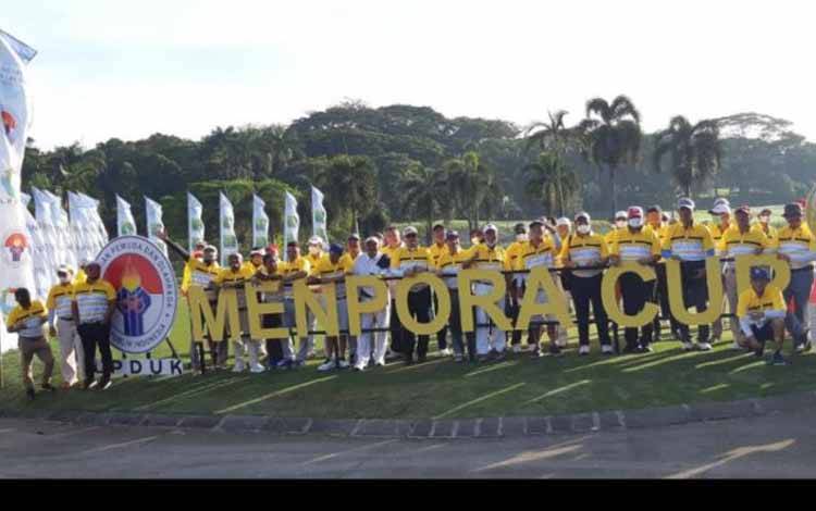 Ujang dan Vhiraz jadi yang Terbaik di Turnamen Golf Piala Menpora 2021