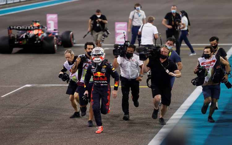 Verstappen Wujudkan Mimpinya dengan Gelar Juara Dunia F1