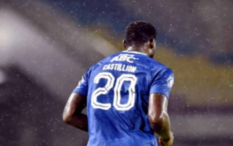 Geoffrey Castillion Umumkan Resmi Berpisah dengan Persib Bandung