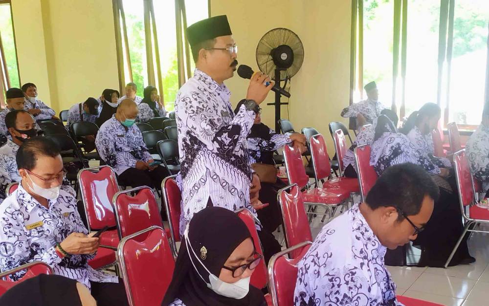Sejumlah Guru di Kotim Ingin Absensi Manual Lagi