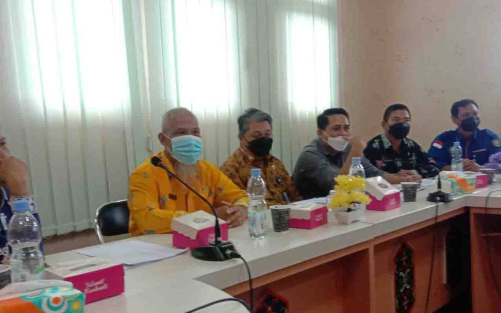 Kinerja Ratusan PTT Disperkimtan Palangka Raya Dievaluasi