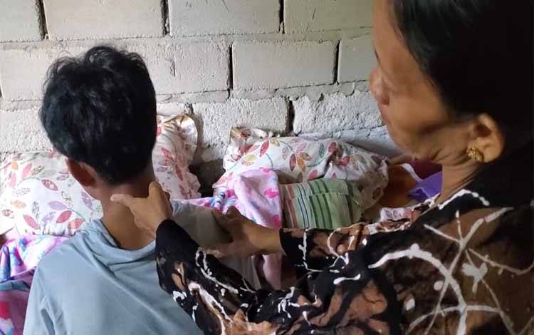 Pelajar SMP Dikeroyok Kakak Kelasnya Hingga Pingsan di Sampit
