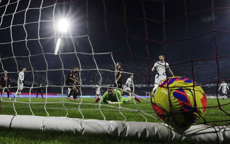 Inter Milan Bantai Salernitana 5-0