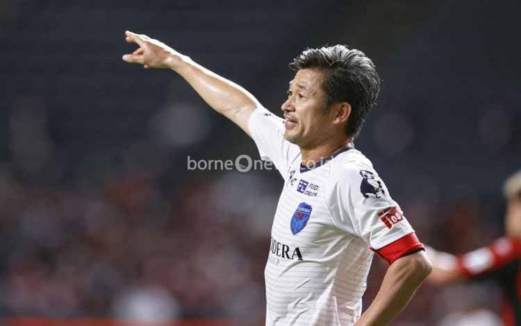 Pesepak Bola Tertua Jepang Masih Diminati Banyak Klub