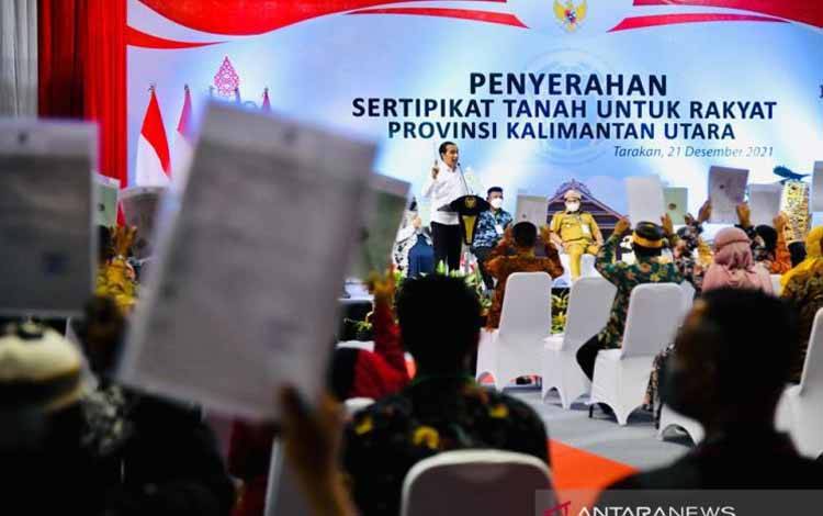Presiden Bagikan 13.455 Sertifikat Tanah kepada Masyarakat Kaltara