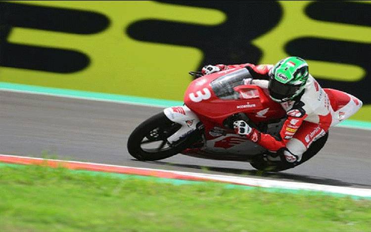 Fadillah Arbi Terpilih Mewakili Indonesia pada FIM Moto3 Junior 2022