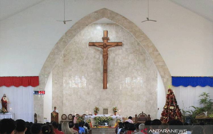 Wali Kota Palangka Raya Ajak Warga Pererat Persaudaraan pada Hari Natal