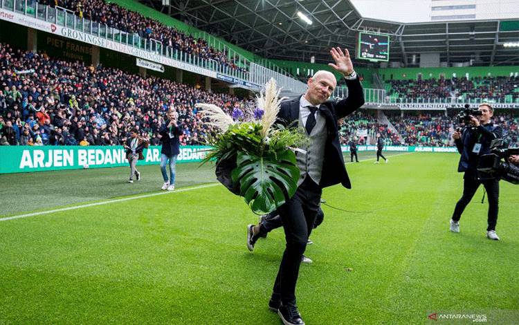 Lima Pesepak Bola Top yang Gantung Sepatu di Tahun 2021