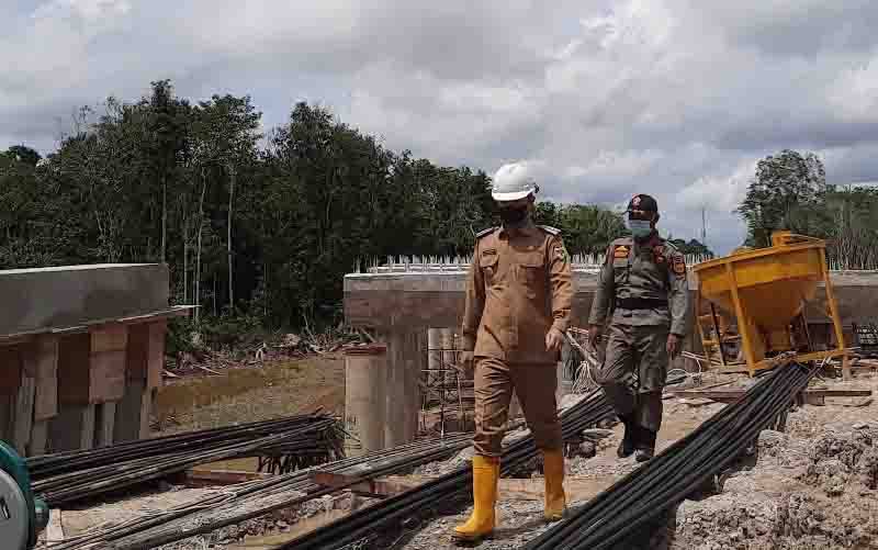Pembangunan Pile Slab Jembatan Sepang Ditargetkan Selesai Pertengahan 2022