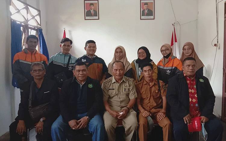 Kecamatan Kapuas Kuala Terima Mahasiswa Lakukan KKL