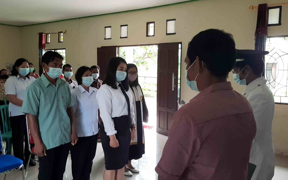 Sejumlah Perangkat Desa Tanjung Riu Kabupaten Gunung Mas Dimutasi