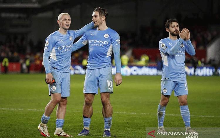 Klasemen Liga Inggris: City Optimalkan Terpelesetnya Dua Pesaing