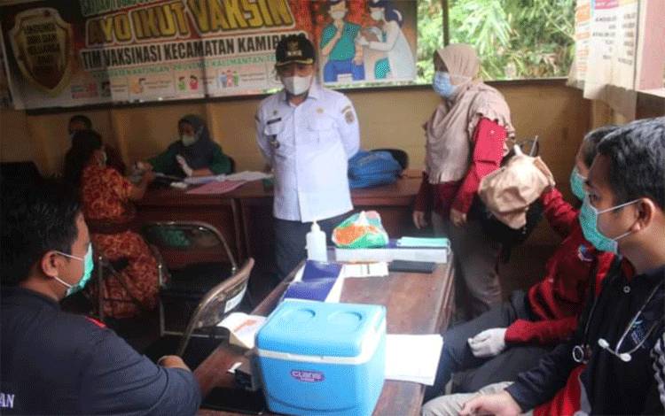 Percepat Target Vaksinasi Covid-19, Ini yang Dilakukan Camat Kamipang Katingan