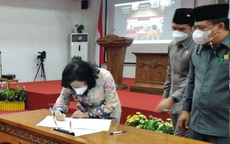 Hadiri Paripurna DPRD, ini Kata Bupati Pulang Pisau