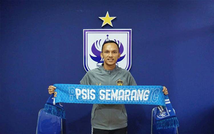 PSIS Semarang Datangkan Rachmad Hidayat