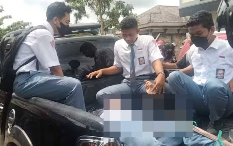 Siswa SMA Patah Kaki Pascakecelakaan di Perempatan Jalan Sarigading Sampit