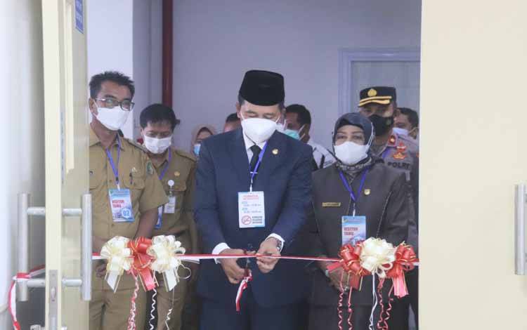 Bupati Barito Utara Resmikan Alat Hemodialisis RSUD Muara Teweh