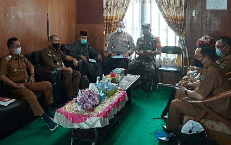 Polsek Kapuas Murung Ikuti Rakor Persiapan Vaksinasi Anak Usia 6 - 11 Tahun