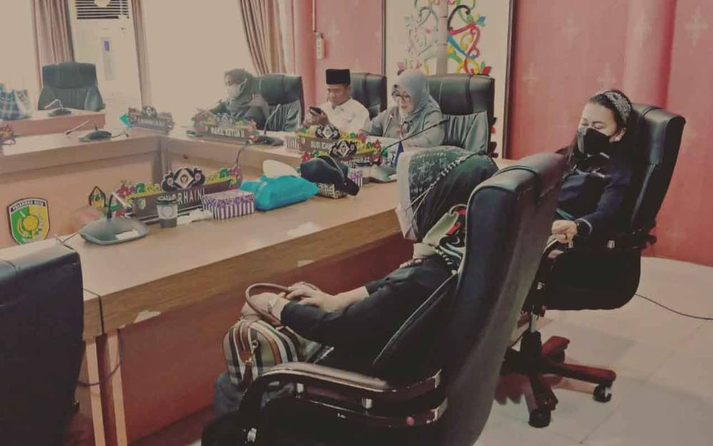 DPRD Palangka Raya Bahas Evaluasi Gubernur Terkait Raperda APBD 2022