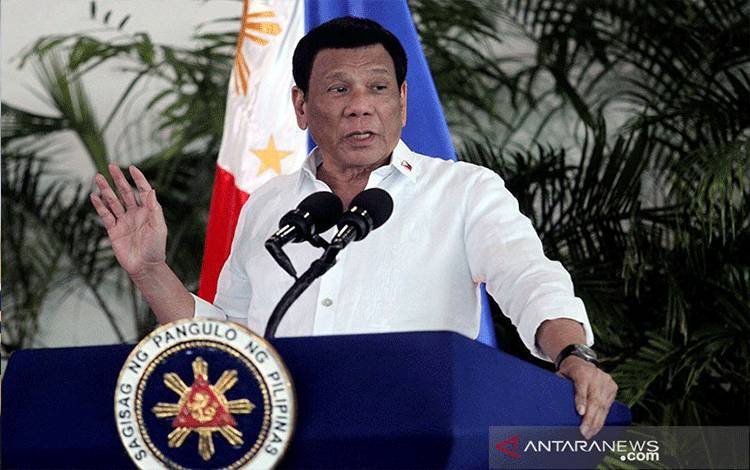 CONTOH! Duterte tak akan Minta Maaf atas Kematian 6.200 Orang dalam Perang Antinarkoba