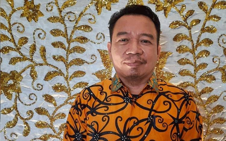 Plt Kepala Dinas Kependudukan dan Pencatatan Sipil Kota Palangka Raya, Edie.