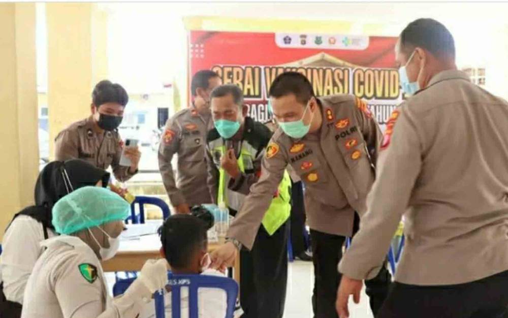 Ini Pesan Kapolres Kapuas saat Tinjau Vaksinasi Anak di Gerai Vaksin Klinik Polres