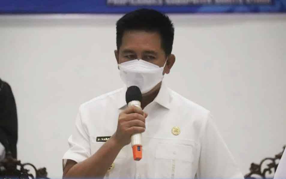 Bupati Barito Utara Minta Kades Sosialisasikan Pentingnya Vaksinasi Covid-19
