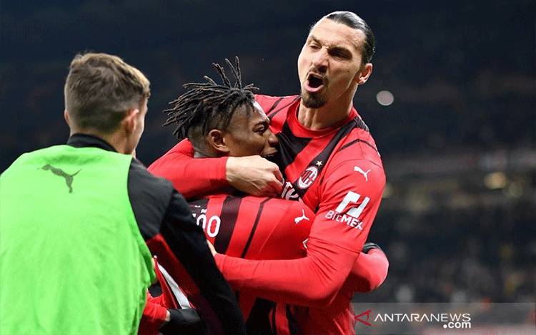 AC Milan Perpanjang Kontrak Zlatan Ibrahimovic
