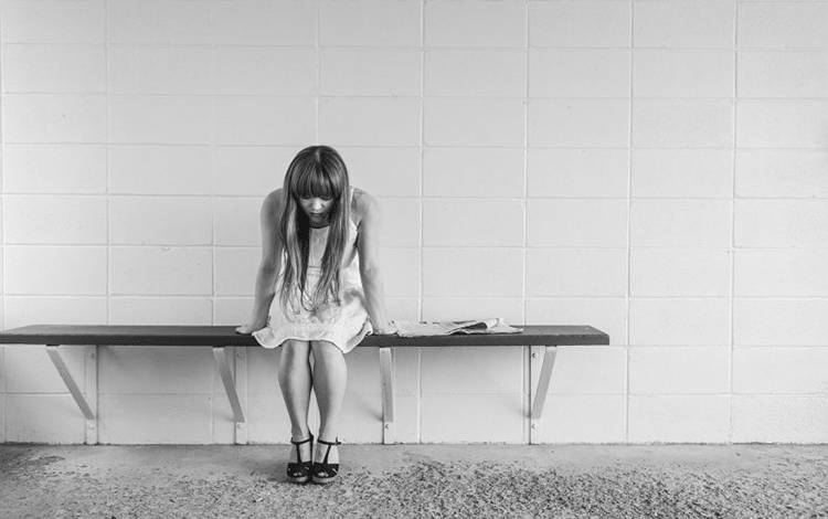Ilustrasi seseorang mengalami kelelahan akut dan stress (Pixabay)