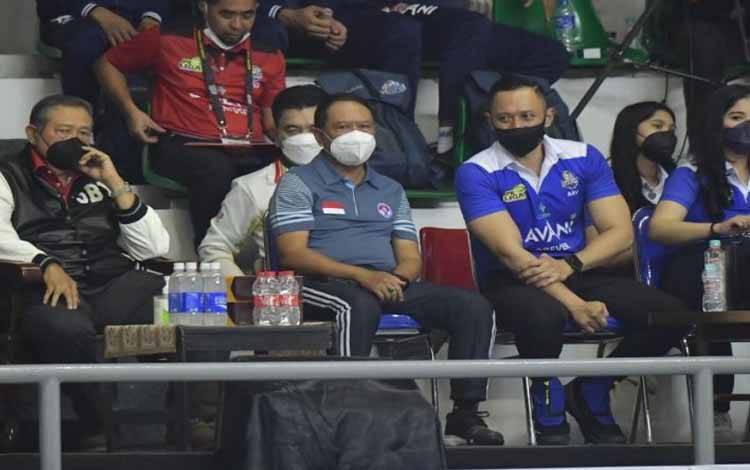 Menpora Tinjau Prokes Proliga Sekaligus Saksikan Laga Tim Besutan SBY
