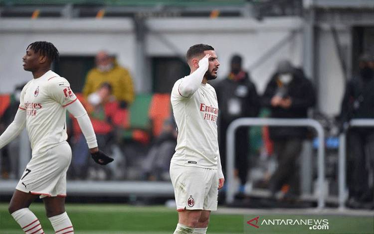 AC Milan Rebut Puncak Klasemen Seusai Bungkam Venezia