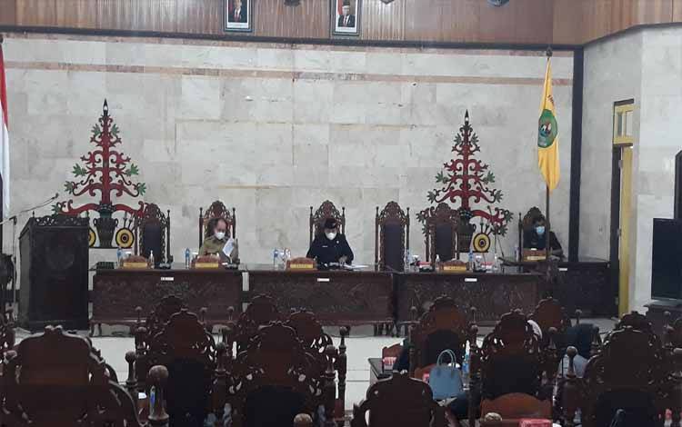 Paripurna Diawal 2022, DPRD Kapuas Sampaikan Hasil Reses