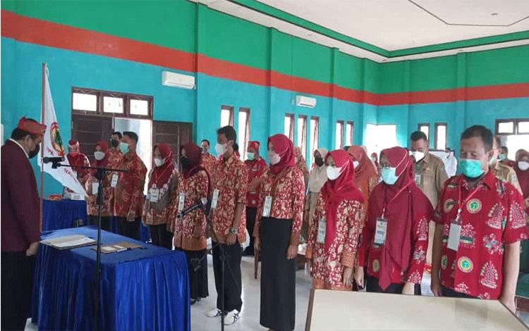 Pengurus Komisariat PPNI Seruyan Dilantik