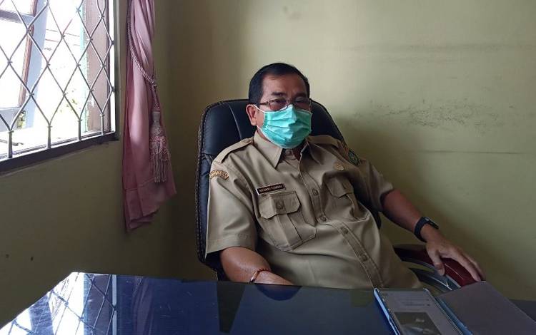 Kendaraan Bermuatan Lebih 8 Ton Tidak Sementara Tidak Boleh Lewat Jalan Buntok-Kalahien