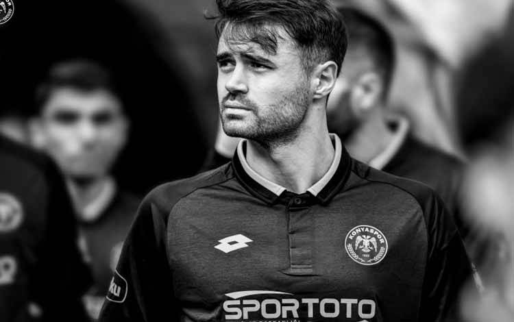 Bek Timnas Turki Ahmet Calik Meninggal Akibat Kecelakaan Mobil