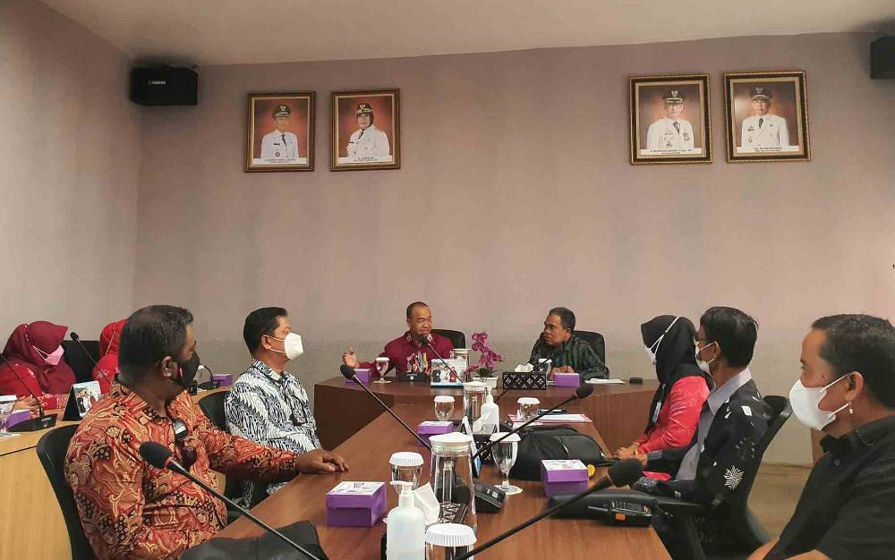 Bupati Seruyan dan SOPD Studi Banding ke PTAM Giri Menang