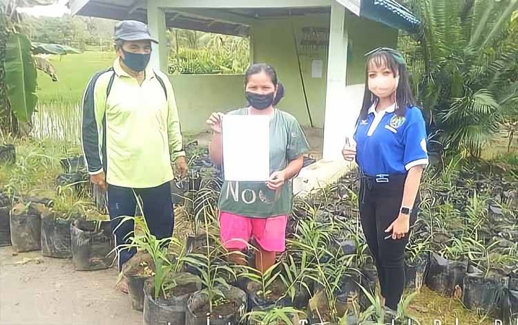 2.120 Polibag Bibit Jahe Merah Disalurkan ke Warga Desa Malintut
