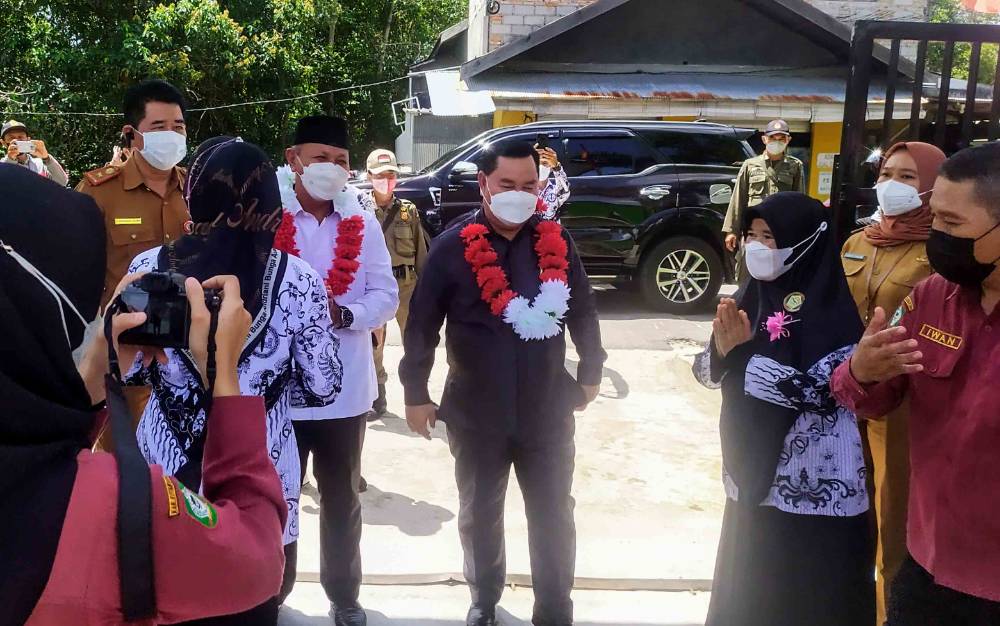 Bupati Ancang-Ancang Revisi Gaji Tenaga Kontrak di Kotim