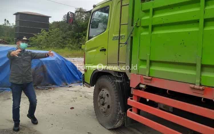 Bupati Gunung Mas Tegur PBS yang Truknya Masih Nekat Melalui Jalur Palangka Raya - Kuala Kurun