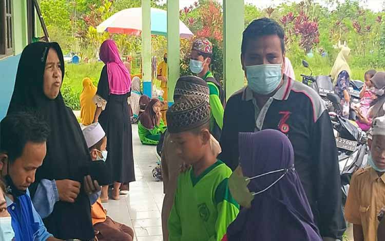 MIN 3 Kapuas Dukung Vaksinasi Covid-19 Bagi Anak Usia 6 - 11 Tahun Persiapan PTM