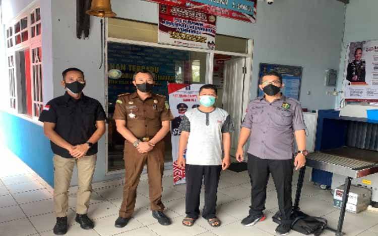 Kejari Eksekusi Mantan Bendahara SMKN 1 Kahayan Hilir