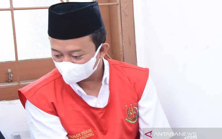 Pengadilan Tinggi Bandung Kabulkan Vonis Mati Herry Wirawan