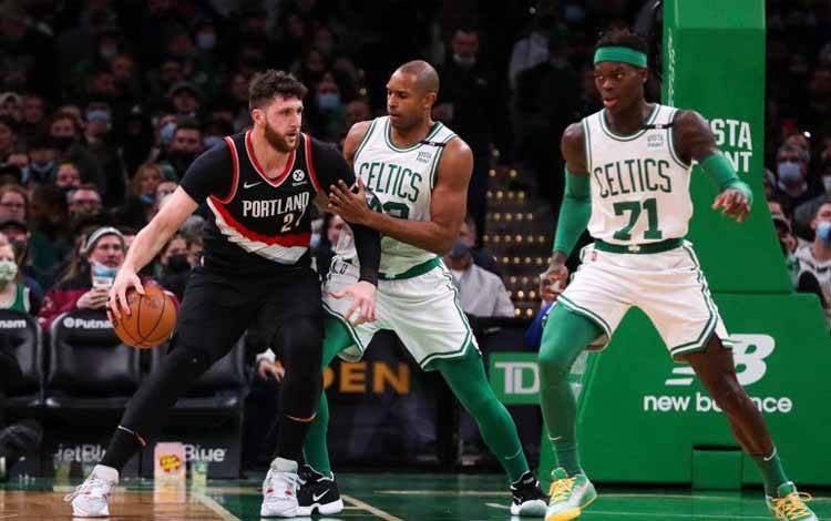 Jusuf Nurkic Pimpin Trail Blazers Tundukkan Celtics