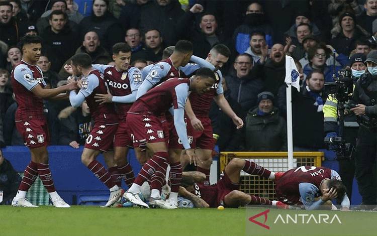 Kepolisian Inggris Ingin Bertemu Liga Premier Bahas Gangguan Penonton