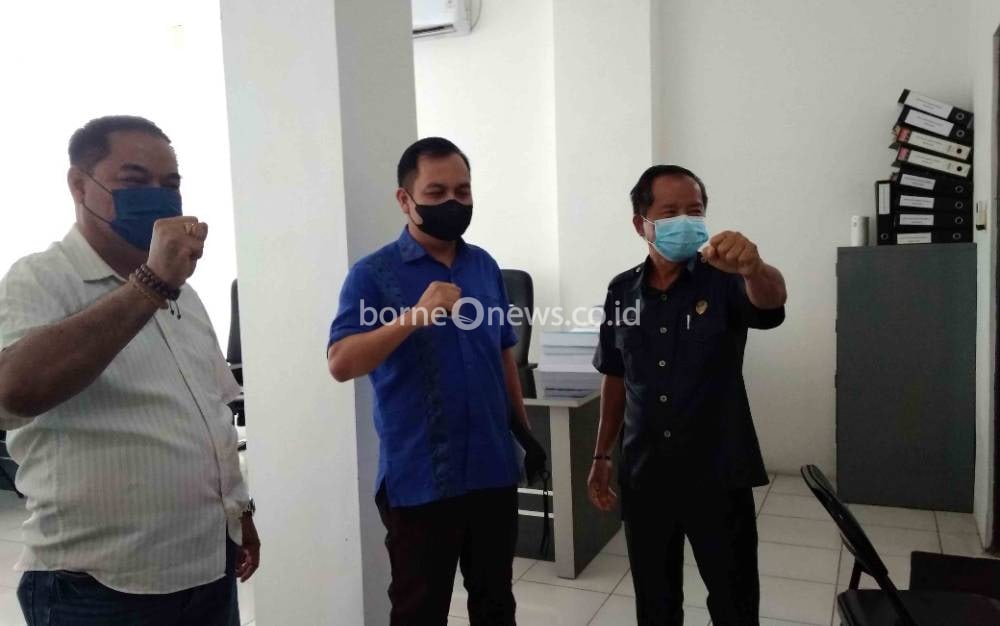 Anggota DPRD Gunung Mas Geram dan Ingin Edy Mulyadi Juga Mendapatkan Hukuman Adat